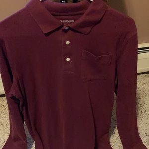 Men’s pullover long sleeve polo.